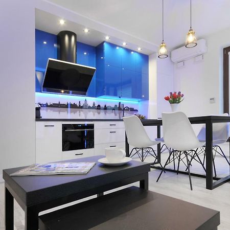 Bulwary Wislane P&O Serviced Apartments With Ac Warsaw Exterior photo